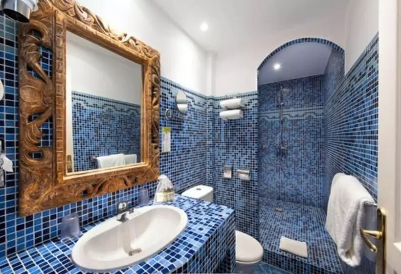 Отель Chateau De La Tour