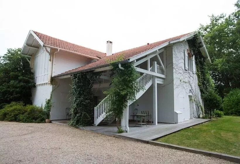 酒店 Château Du Clair De Lune Boutique Luxury