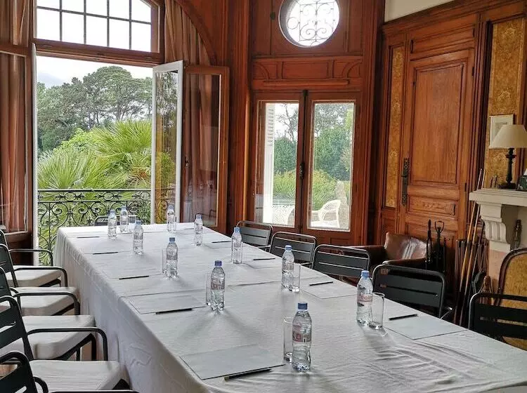 酒店 Château Du Clair De Lune Boutique Luxury