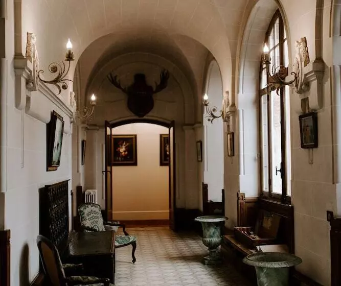 酒店 Château Du Clair De Lune Boutique Luxury