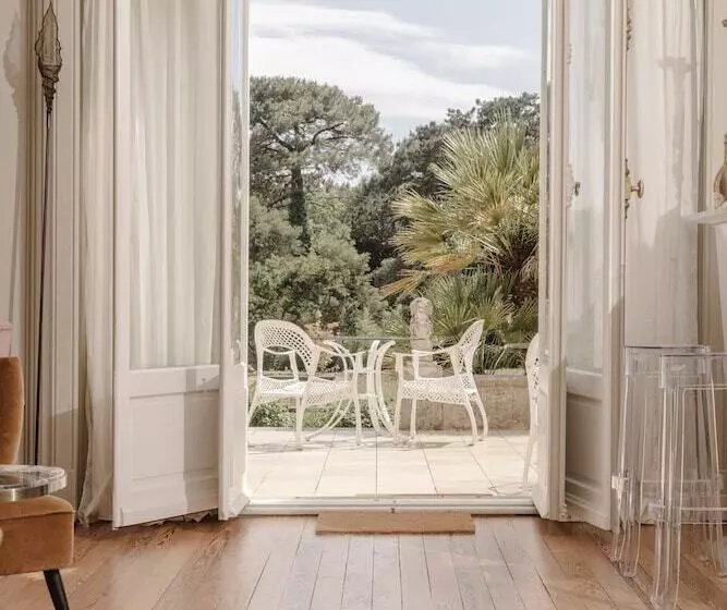 酒店 Château Du Clair De Lune Boutique Luxury