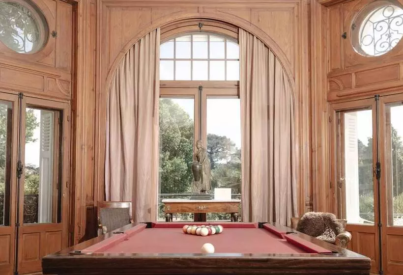 酒店 Château Du Clair De Lune Boutique Luxury