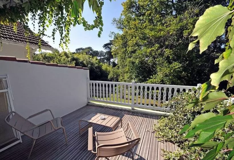 酒店 Château Du Clair De Lune Boutique Luxury