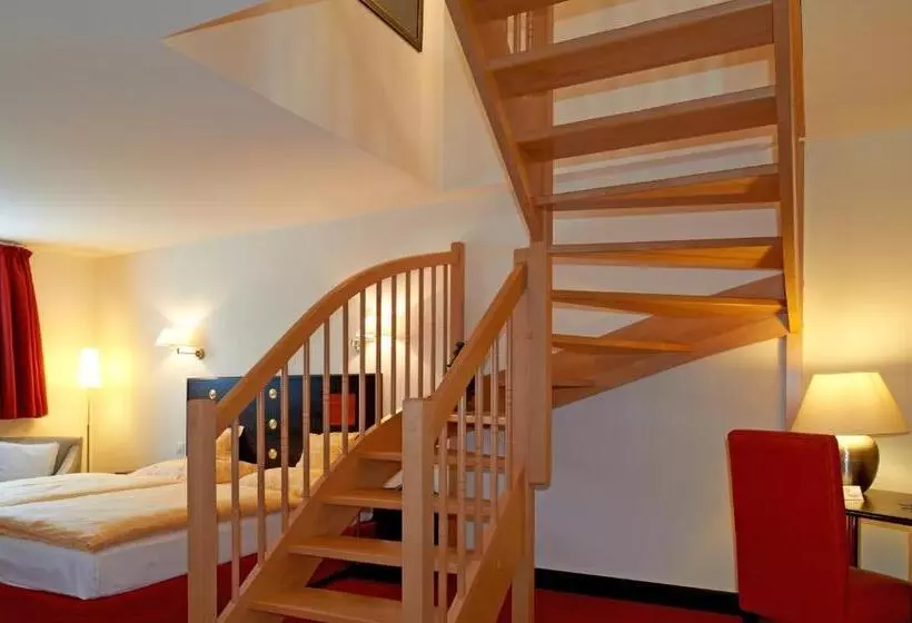 Отель Chez Jean