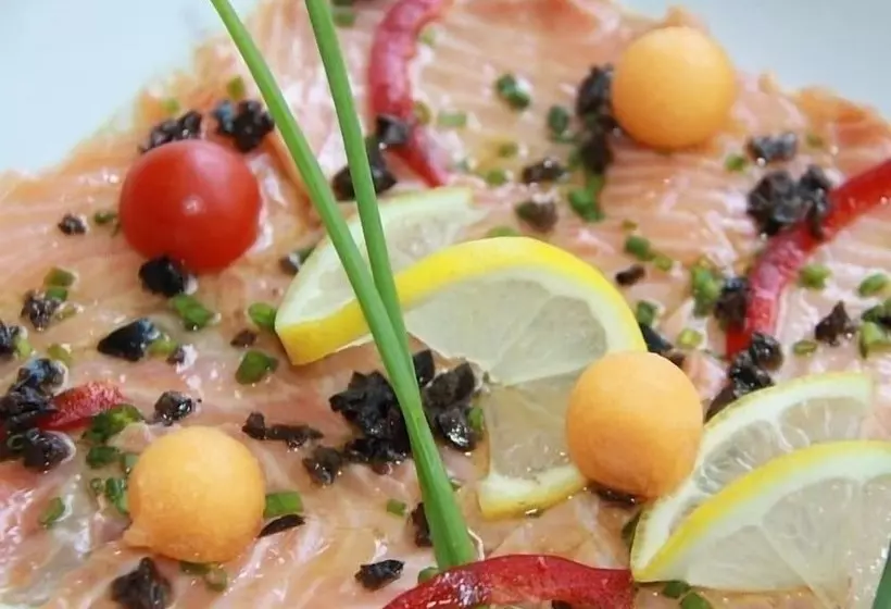 Отель De France