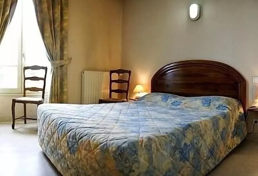 Отель De France