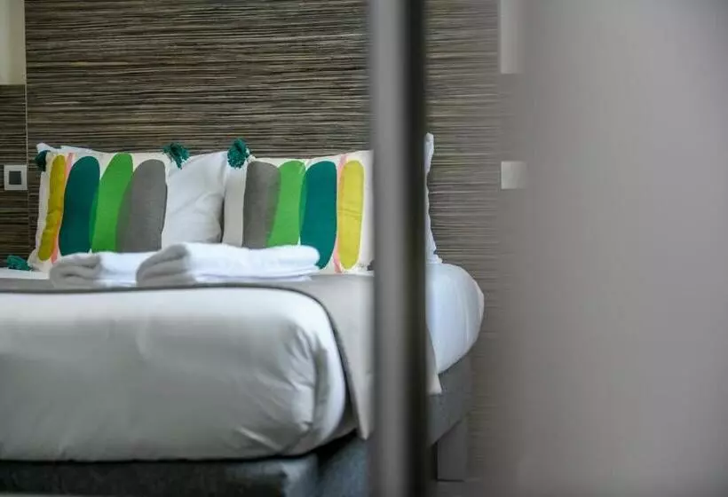 Logis Hotel De France