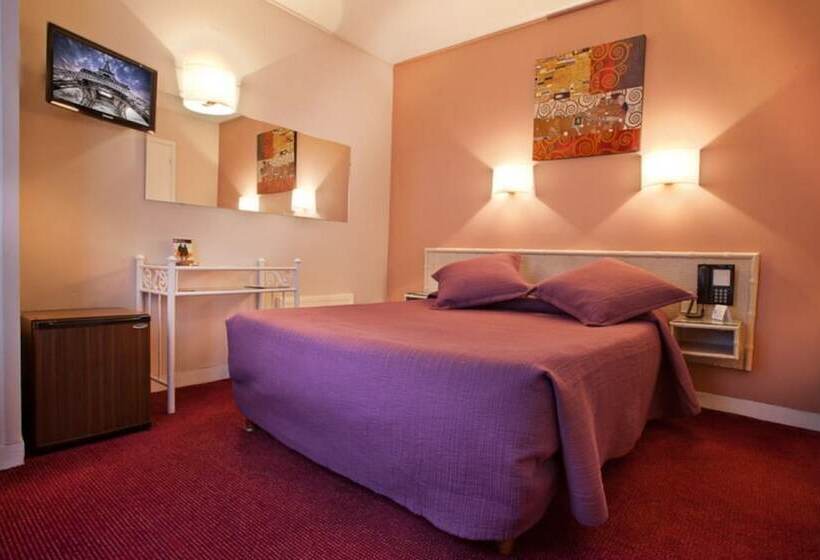 هتل Hôtel De L Alma By Malone