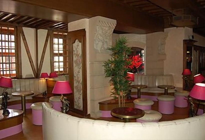 בית מלון כפרי De La Poste