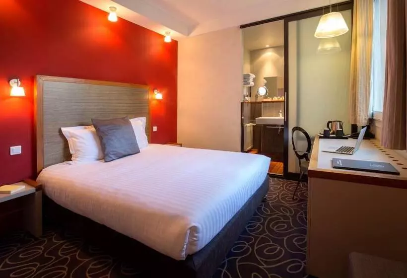 Отель De Normandie