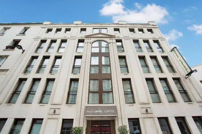 ホテル Eiffel Capitol