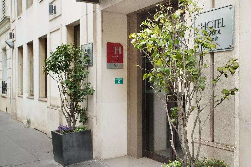 ホテル Eiffel Capitol