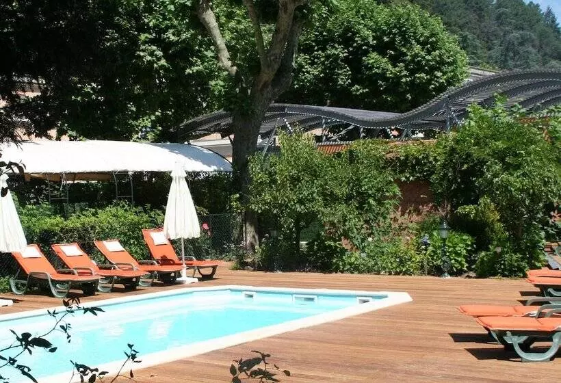 בית מלון כפרי Hôtel Helvie