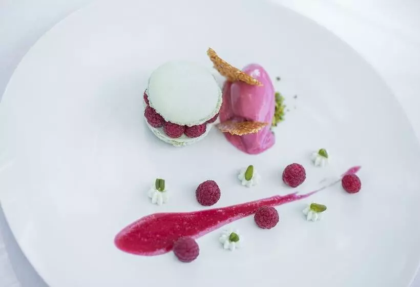 בית מלון כפרי Hôtel Helvie