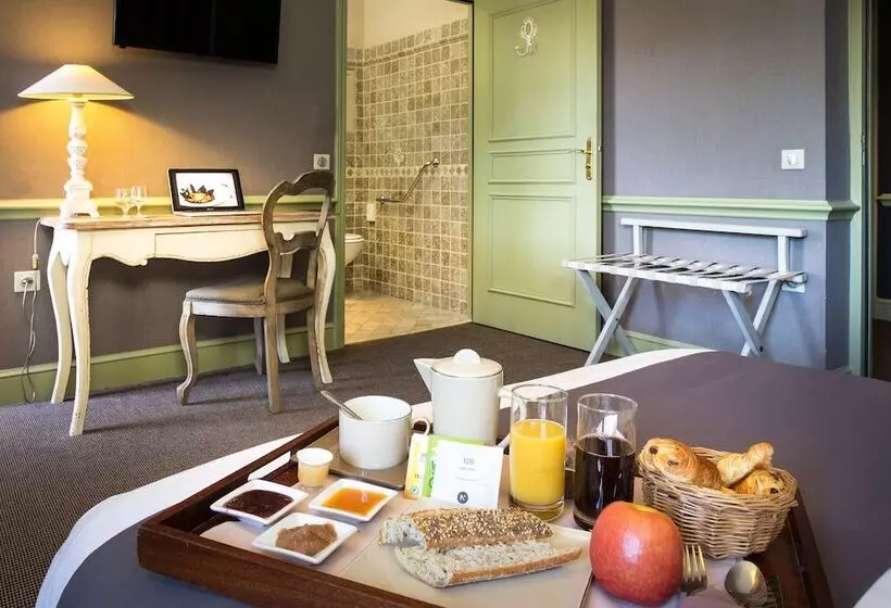 בית מלון כפרי Hôtel Helvie