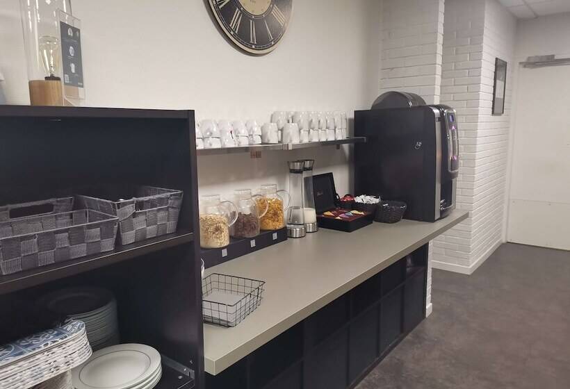 هتل Kyriad Epernay