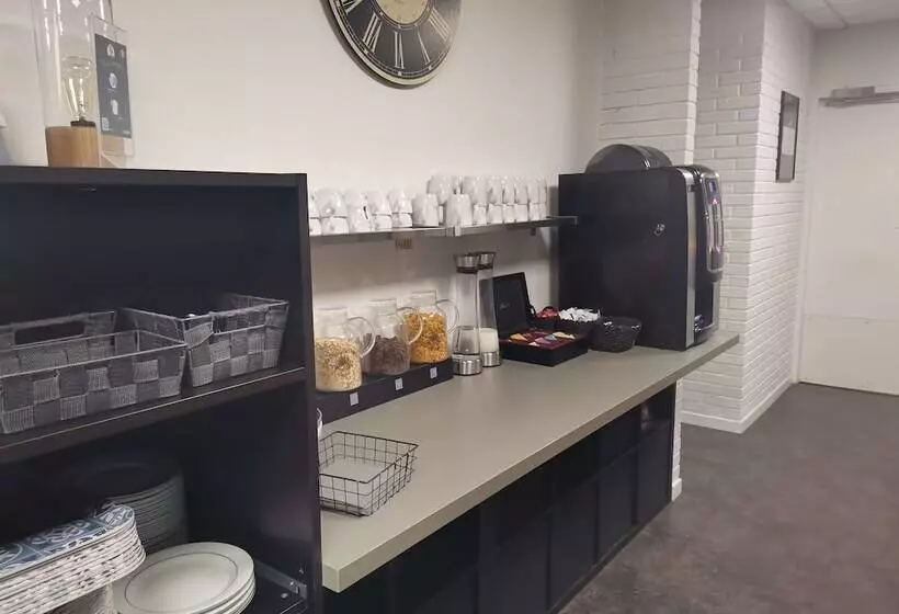 فندق Kyriad Epernay