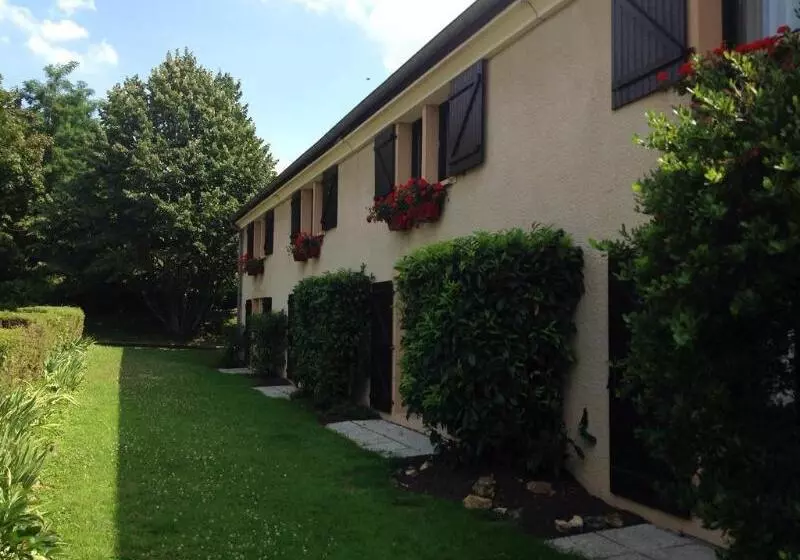 فندق Kyriad Epernay