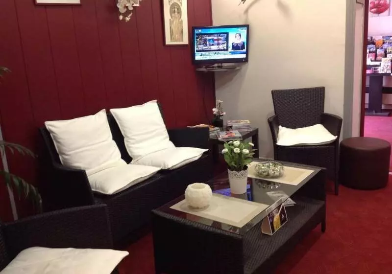 فندق Kyriad Epernay