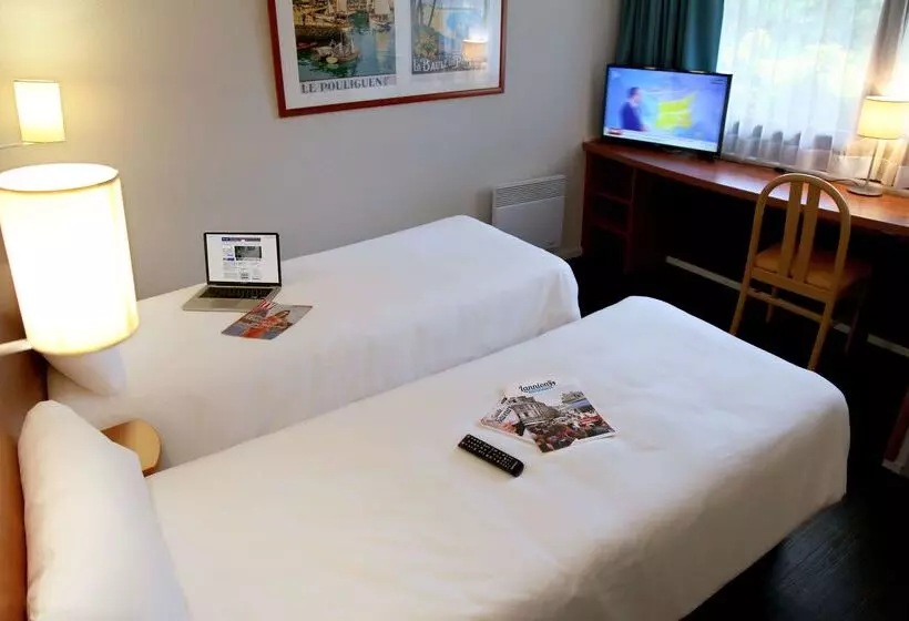 Hotel Kyriad Lannionperros Guirec