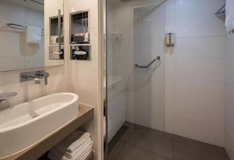 Отель Le Catalogne