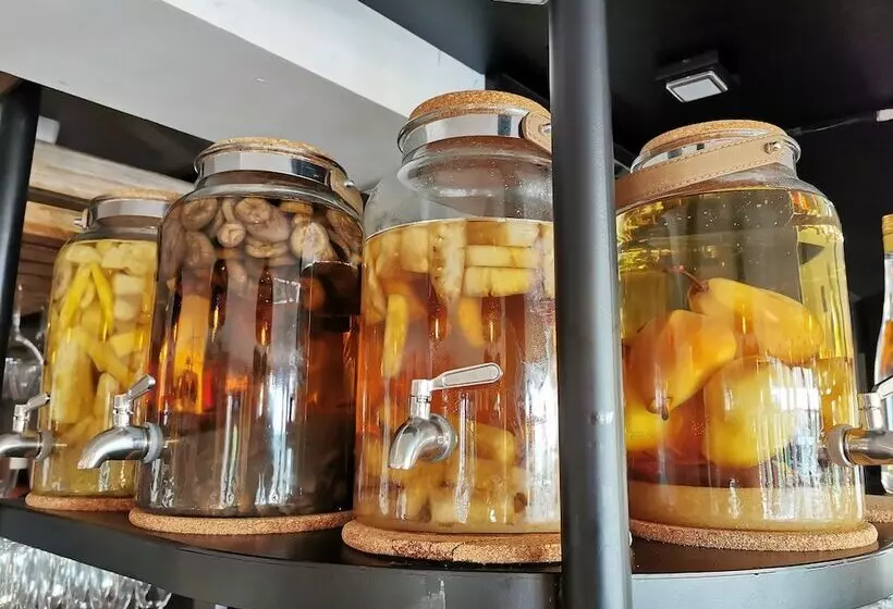 Отель Les Terrasses De Saumur   Hôtel & Appartements   Restaurant & Spa