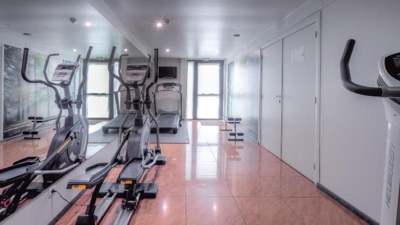 هتل Logis Hôtel Restaurant Des Acacias Lille Tourcoing