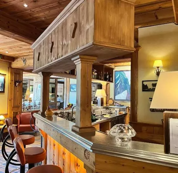 호텔 Relais Et Châteaux   Les Bas Rupts