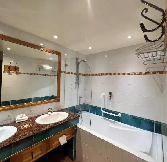 호텔 Relais Et Châteaux   Les Bas Rupts