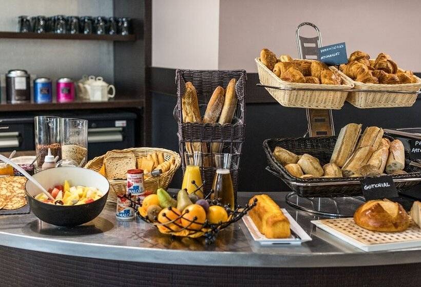 בית מלון כפרי Restaurant Le Victoria