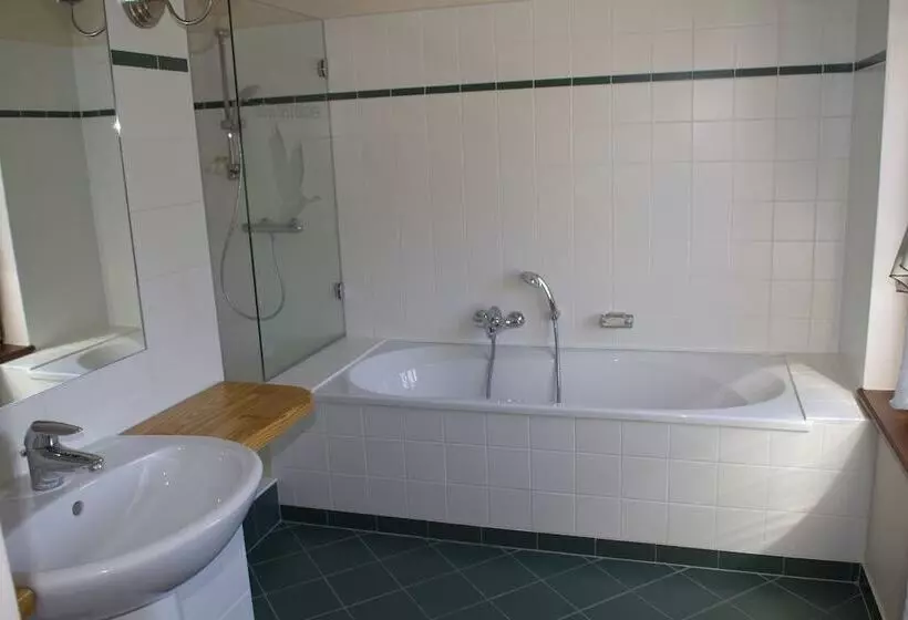 فندق Restaurant Les Cigognes