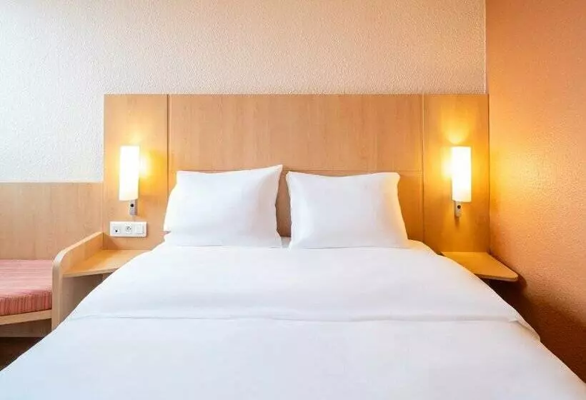 B&B HOTEL Amiens Centre Cathédrale