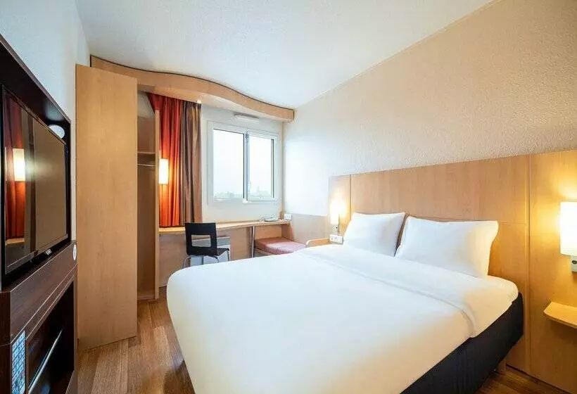 B&B HOTEL Amiens Centre Cathédrale