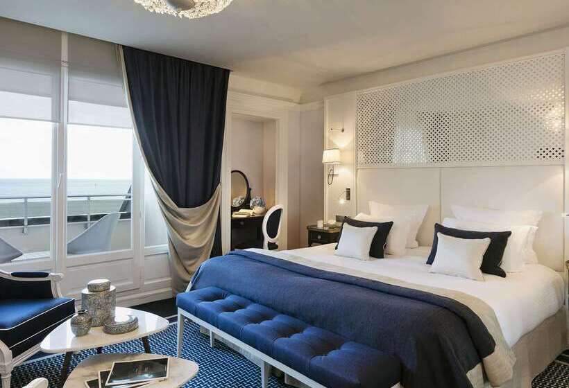 ホテル Barriere L Hermitage