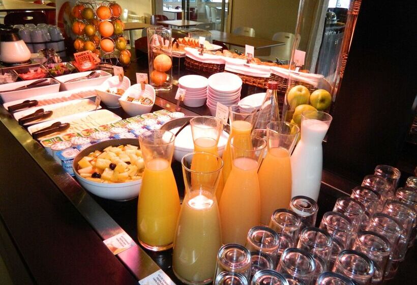 ホテル Campanile Epernay   Dizy 51530