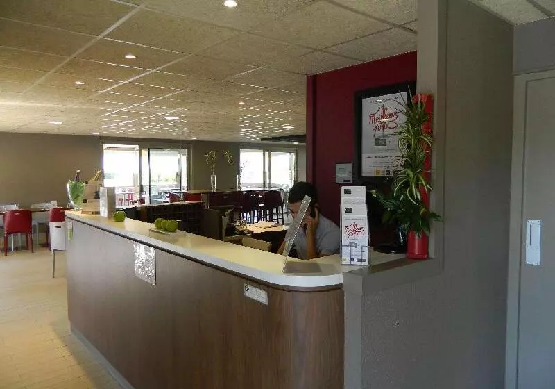 فندق Campanile Epernay   Dizy 51530