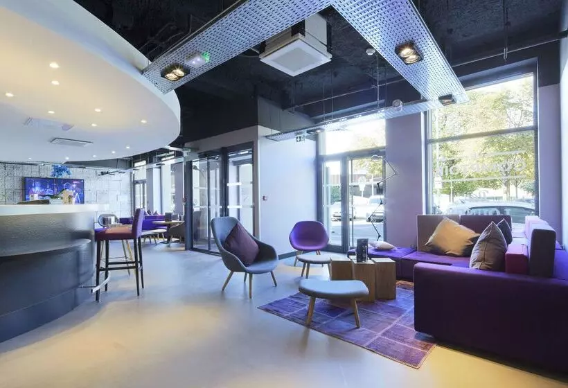 Otel Campanile Lyon Centre  Gare Perrache  Confluence