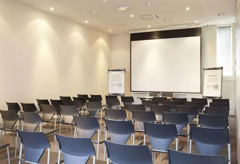 호텔 Campanile Paris Porte D Italie Le Kremlin Bicetre