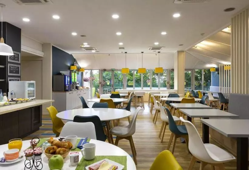 Comfort Hotel Paris Porte D Ivry