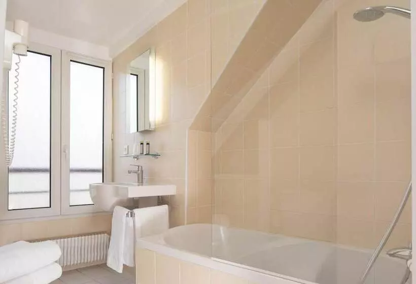 هتل Des 3 Colleges