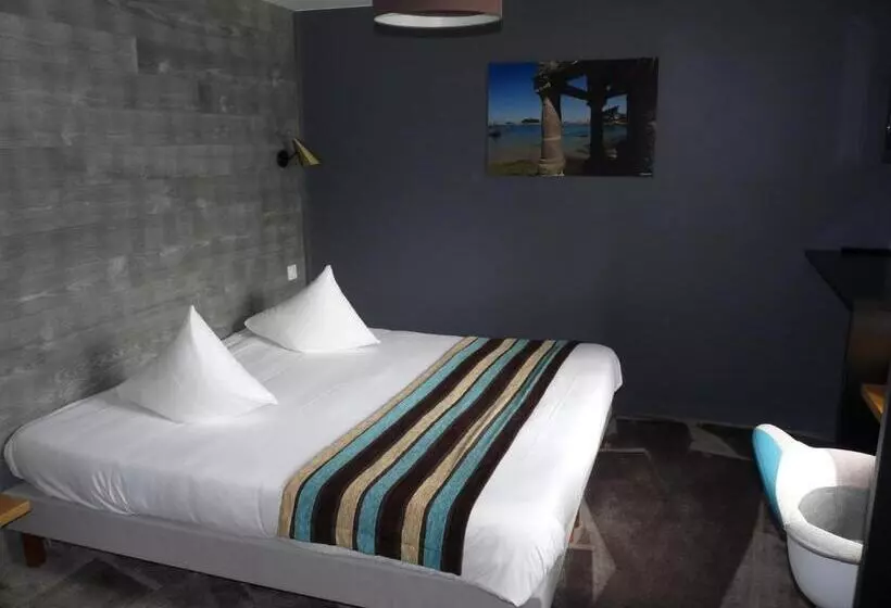 Отель Des Rochers