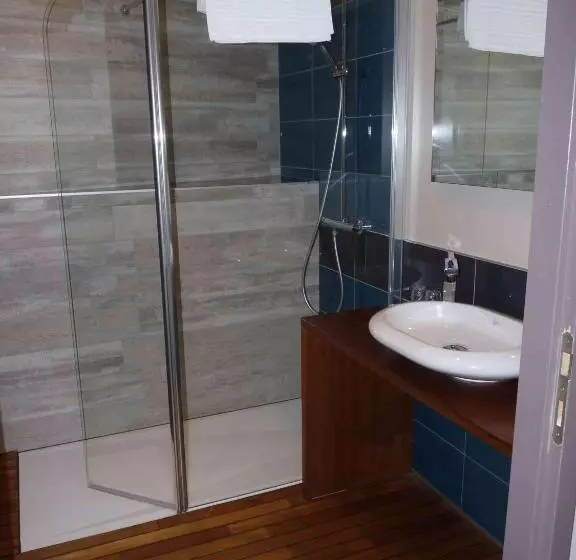 Отель Des Rochers