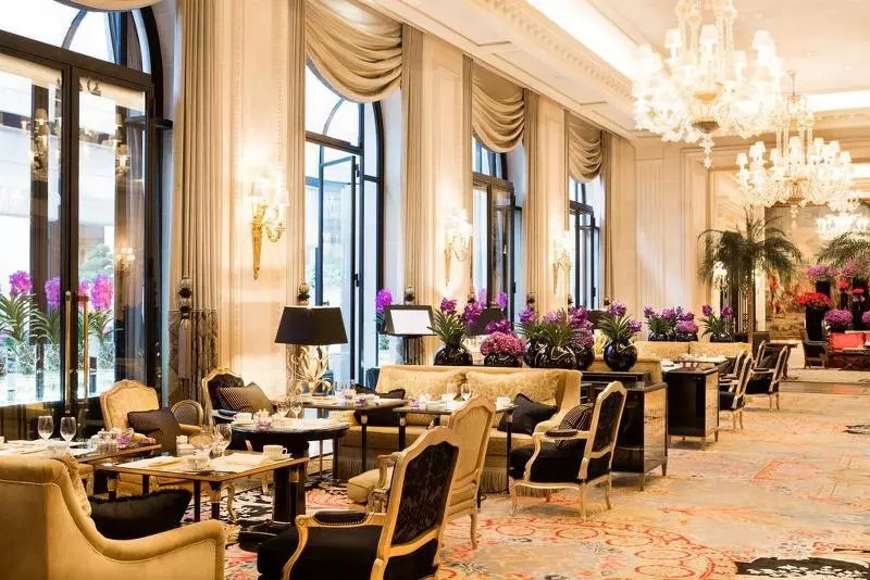 Four Seasons Hotel George V Paris