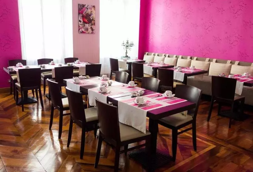 ホテル Hôtel De L Europe Grenoble Hyper Centre