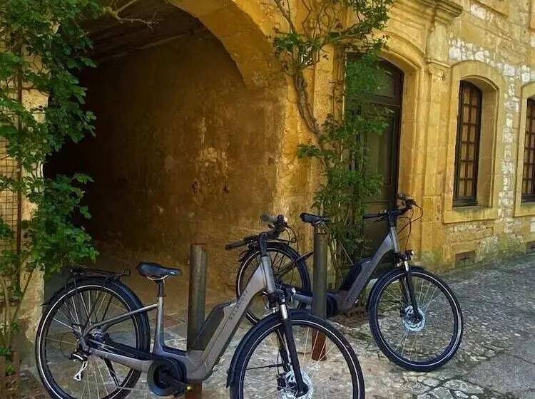 בית מלון כפרי Château Hôtel Edward 1er