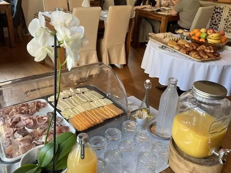 בית מלון כפרי Château Hôtel Edward 1er