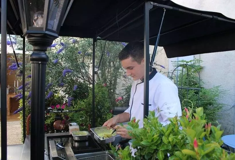 בית מלון כפרי Château Hôtel Edward 1er