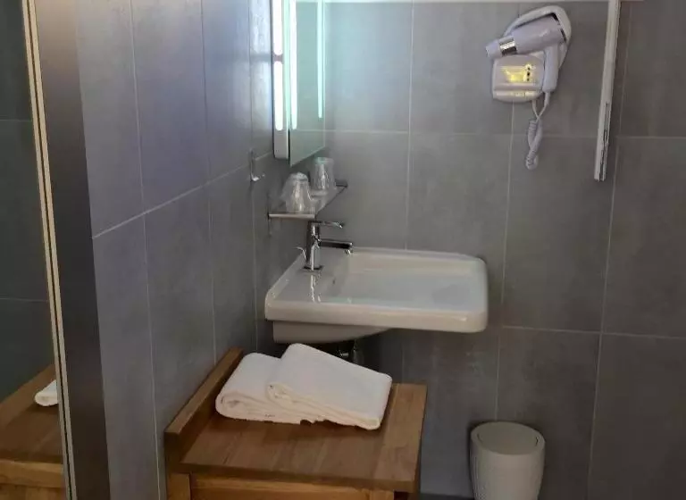 فندق Hôtel Restaurant La Mascotte