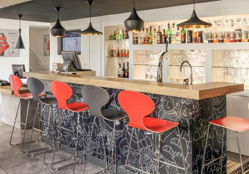 בית מלון כפרי Ibis Châlonsenchampagne