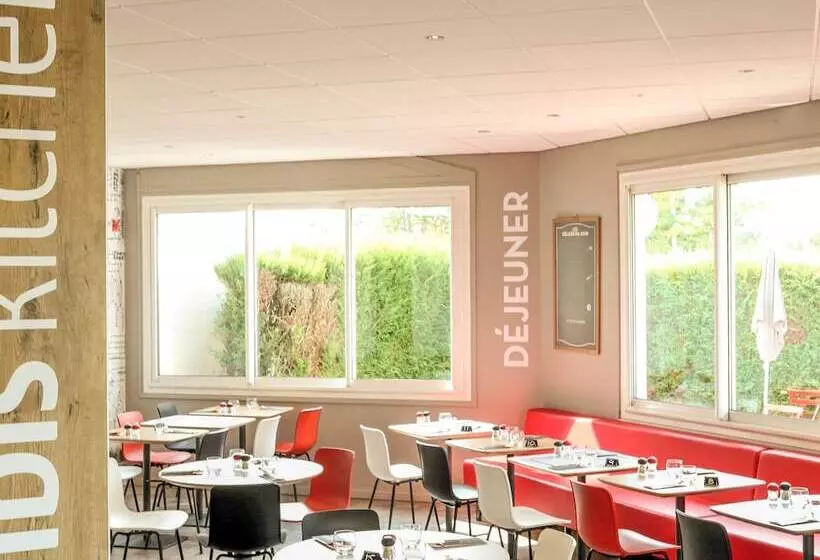 ホテル Ibis Châlonsenchampagne